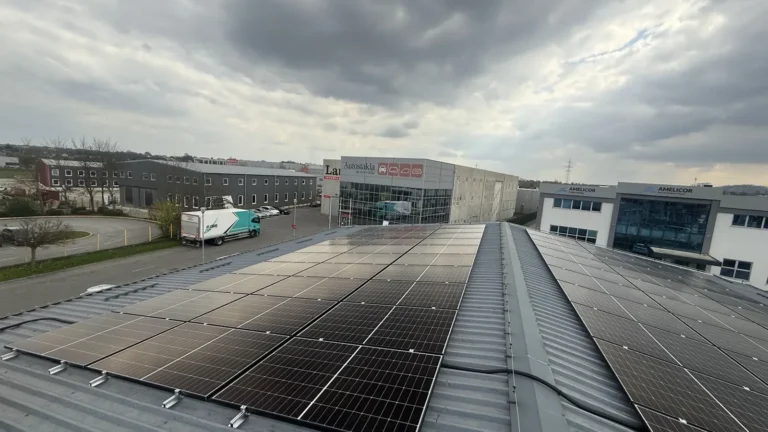 Solarna elektrana na krovu industrijske hale, ugradnja Zenerg