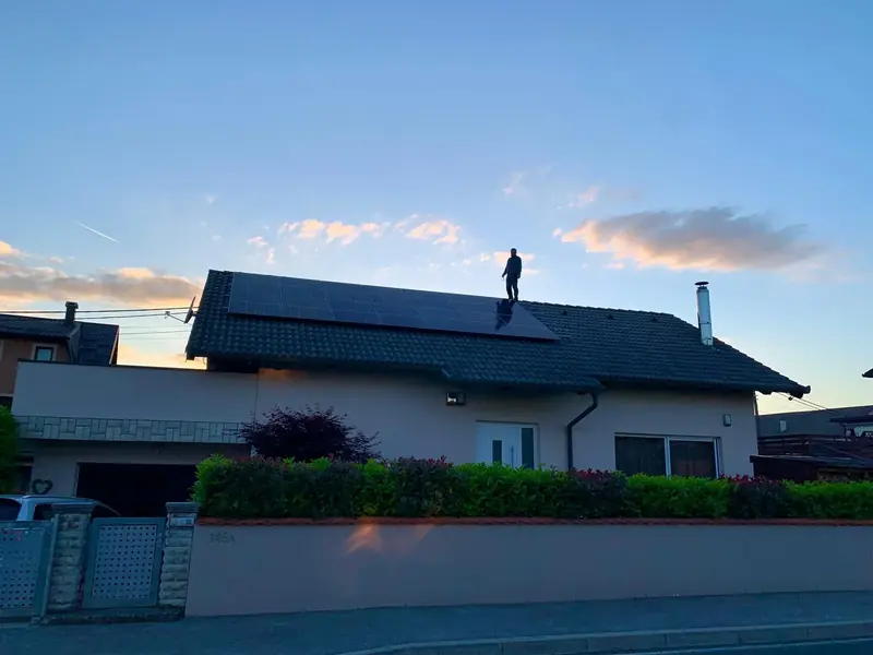 Solarna elektrana, ugradnja Zenerg, travanj 2024.