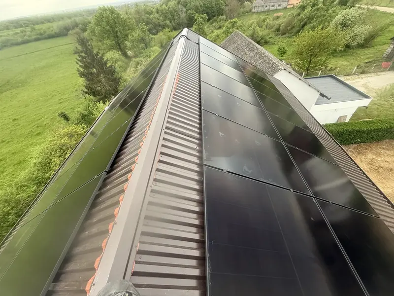 Solarna elektrana, ugradnja Zenerg, travanj 2025.