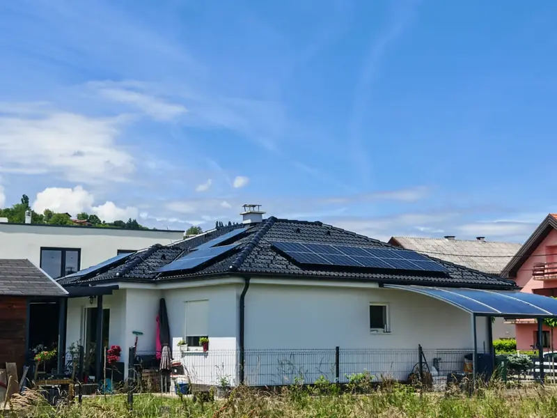 Solarna elektrana, ugradnja Zenerg, svibanj 2025.