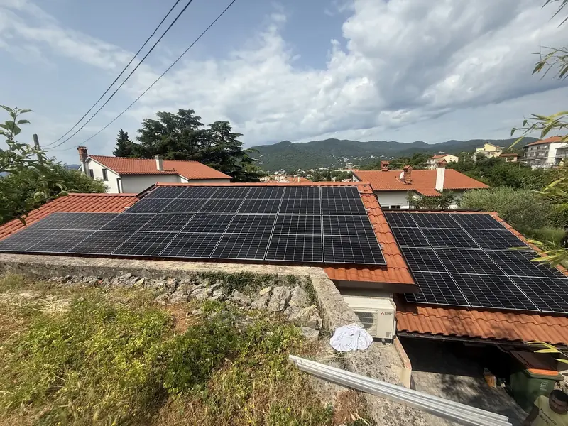 Solarna elektrana, ugradnja Zenerg, lipanj 2025.