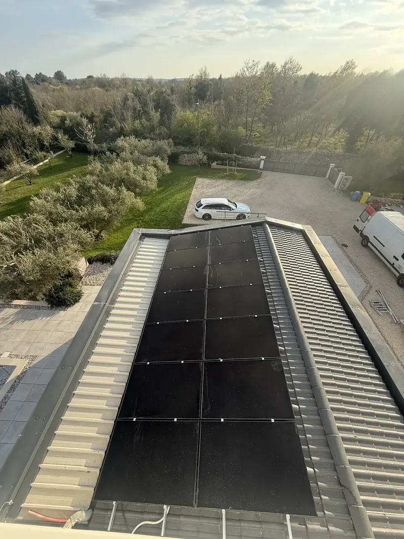 Solarna elektrana, ugradnja Zenerg, travanj 2025.