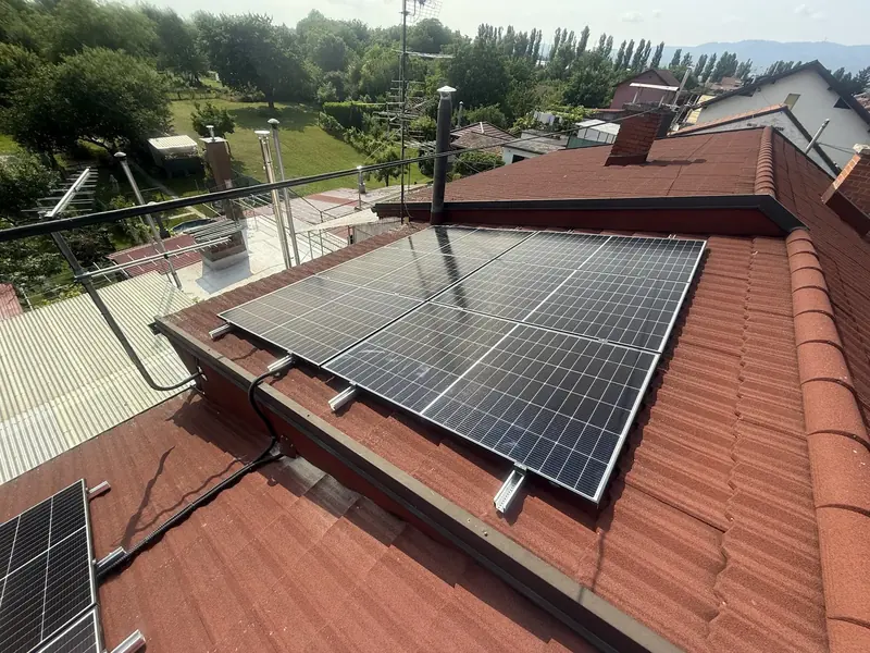 Solarna elektrana, ugradnja Zenerg, lipanj 2025.