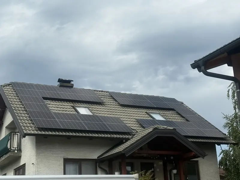 Solarna elektrana, ugradnja Zenerg, srpanj 2025.