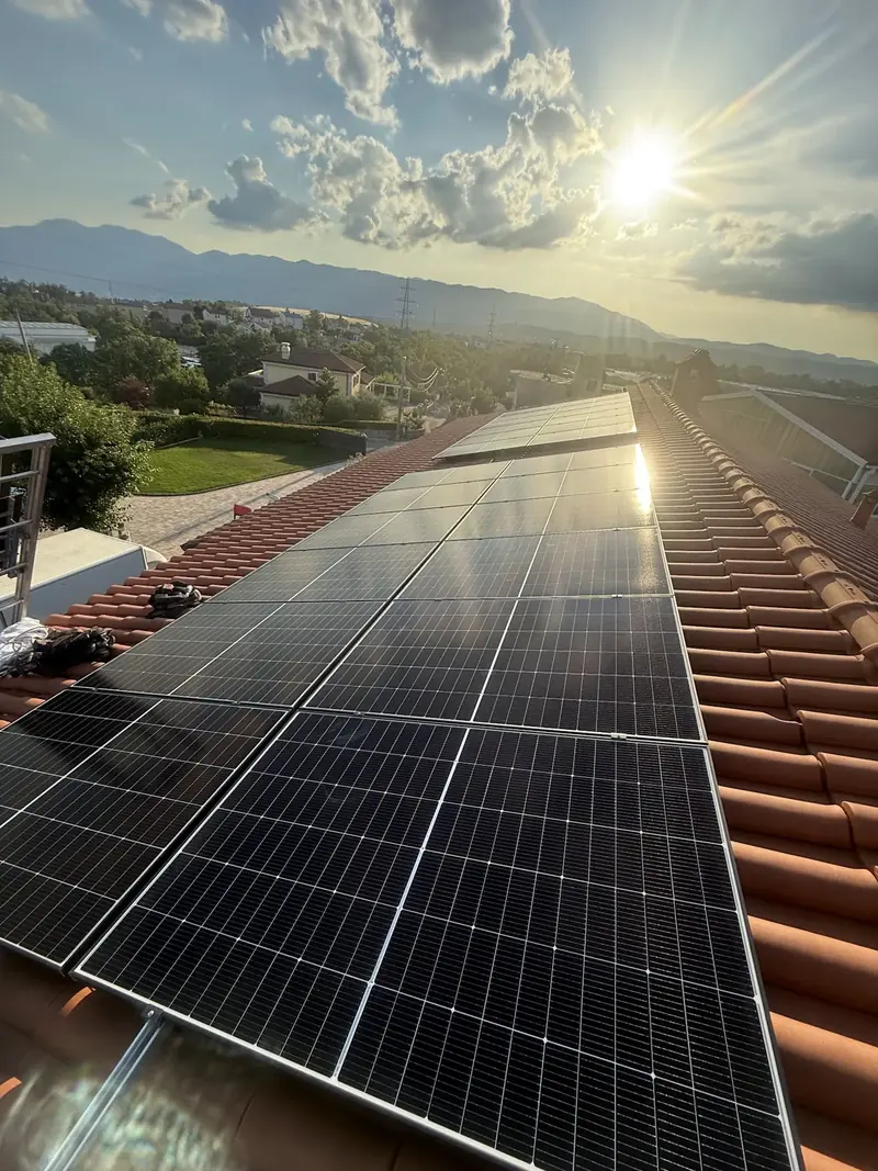 Solarna elektrana, ugradnja Zenerg, srpanj 2025.