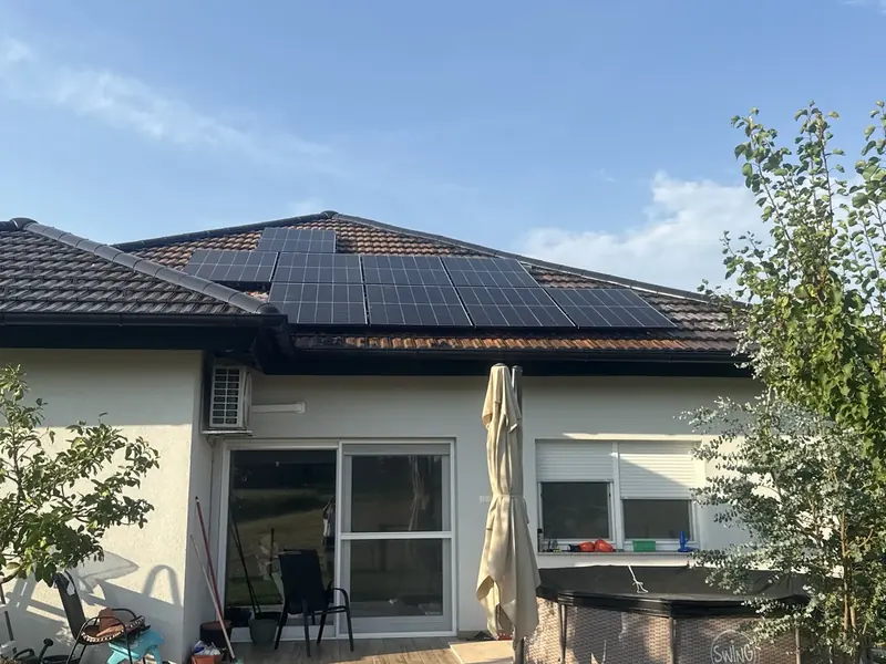 Solarna elektrana, ugradnja Zenerg, kolovoz 2025.